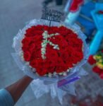 red-roses-bouquet-with-custom-letters-white-flowers-happy-birthday