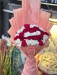 red-white-roses-bouquet-for-delivery
