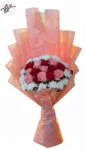 Red & Pink Roses Bouquet – Fresh Premium Flowers