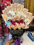 money-bouquet-with-red-roses-white-glads
