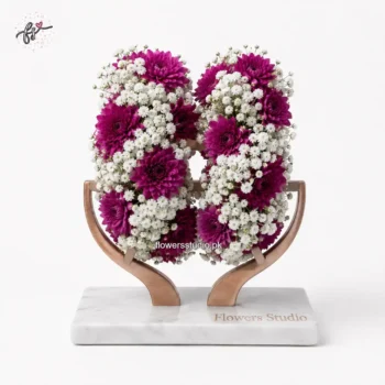 purple-chrysanthemum-white-babys-breath-gajras