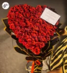 love-luxury-red-roses-heart-shaped-bouquet