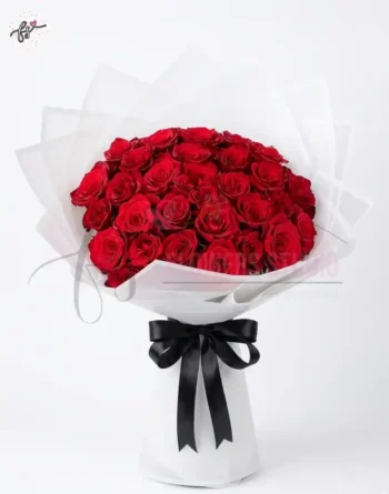 Premium Red Roses Bouquet – Elegant Transparent Wrapping